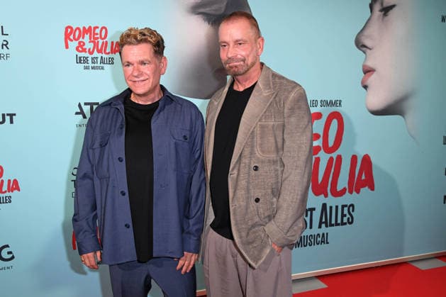 Peter Plate and Ulf Leo Sommer at the musical premiere of *ROMEO JULIA LIEBE IST ALLES* at the Capitol Theater in Düsseldorf on August 27, 2026