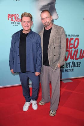 Peter Plate and Ulf Leo Sommer at the musical premiere of *ROMEO JULIA LIEBE IST ALLES* at the Capitol Theater in Düsseldorf on August 27, 2026