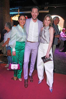 Nina Moghaddam, Sven Kroll, and Julia Kleine at the musical premiere of *ROMEO JULIA LIEBE IST ALLES* at the Capitol Theater in Düsseldorf on August 27, 2026