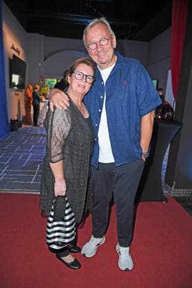 Bernd Stelter with his wife, Anke Stelter, at the musical premiere of *ROMEO JULIA LIEBE IST ALLES* at the Capitol Theater in Düsseldorf on August 27, 2026
