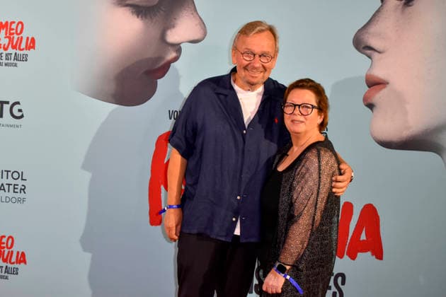 ABB ROMEOJULIA: Bernd Stelter and his wife Anke Stelter appeared on the red carpet at the premiere of the musical *Romeo and Juliet: Love Is Everything* at the Capitol Theater on August 27, 2026, in Düsseldorf, North Rhine-Westphalia, Germany