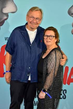 ABB ROMEOJULIA: Bernd Stelter and his wife Anke Stelter appeared on the red carpet at the premiere of the musical *Romeo and Juliet: Love Is Everything* at the Capitol Theater on August 27, 2026, in Düsseldorf, North Rhine-Westphalia, Germany