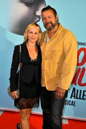 ABB ROMEOJULIA: Dorkas Kiefer and Sascha Hauck make a guest appearance on the red carpet at the premiere of the musical *Romeo and Juliet: Love Is Everything* at the Capitol Theater on August 27, 2026, in Düsseldorf, North Rhine-Westphalia, Germany
