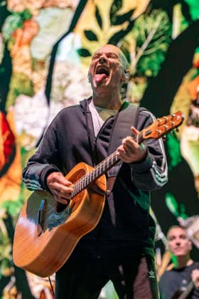 August 28, 2026, San Sebastian De Los Reyes, Madrid, Spain: JESUS CIFUENTES, leader, vocalist, and guitarist of the band during his performance with his band â€oe CELTAS CORTOS â€� at the San Sebastian de los Reyes Festival Concerts on August 27, 2026, in Madrid, Spain. San Sebastian De Los Reyes Spain - ZUMAc312 20260828_zsp_c312_018 Copyright: xOscarxManuelxSanchezx