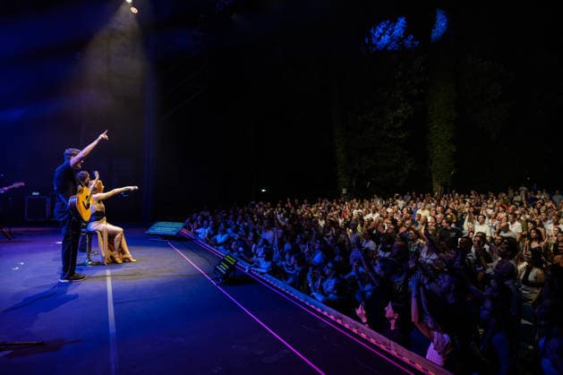 August 27, 2026, Marina Di Pietrasanta, Lucca, Italy: Singer Noemi performs in concert on the stage of the La Versiliana Festival with her 2026 summer tour, Marina di Pietrasanta, 08 27 2026 Marina Di Pietrasanta Italy  - ZUMAa289 20260827_zia_a289_105 Copyright: xStefanoxDallexLuchex xAgfx