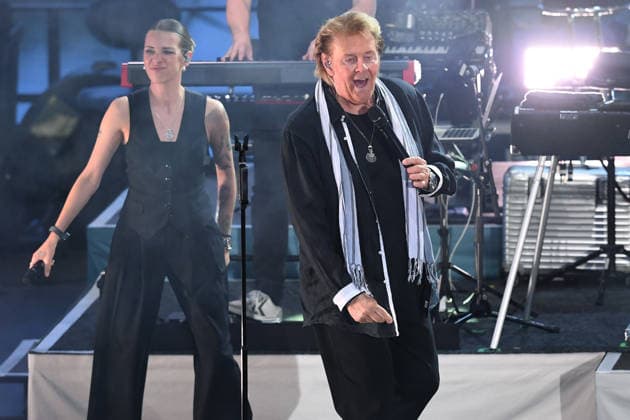 Howard Carpendale: A SUMMER WITH YOU 2026 on August 27, 2026, at the Amphitheater in Gelsenkirchen. German-South African pop singer and composer Howard Victor Carpendale will take the stage on August 27, 2026, at the Amphitheater in Gelsenkirchen xRx