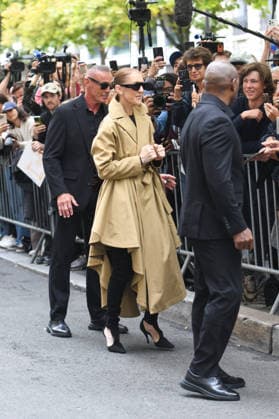 Celine Dion Arrives At The Royal Monceau - Paris Canadian singer Celine Dion arrives at the Le Royal Monceau - Raffles Paris hotel greeted by hundreds of fans following her flight from Las Vegas. Paris, France, August 28, 2026. Photo by Florian Poitout ABACAPRESS.COM Paris France  Copyright: xPoitoutxFlorian ABACAx