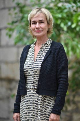19th Angouleme French-Speaking Film Festival - Day 5 FC Sandrine Bonnaire attends the Le Lievre photocall during Day Five of the 19th Angouleme French-Speaking Film Festival on August 28, 2026 in Angouleme, France. Photo by Franck Castel ABACAPRESS.COM Angouleme  Copyright: xCastelxFranck ABACAx
