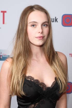World Premiere Of Frostbite on Friday 28 August 2026 Lily Curley attends the media wall for the World Premiere Of Frostbite during Tubi Frightfest 2026 on Friday 28 August 2026 at Odeon Luxe Leicester Square, London. ., Credit:Julie Edwards Avalon  Copyright: xJuliexEdwardsx xAvalonx 1128952619
