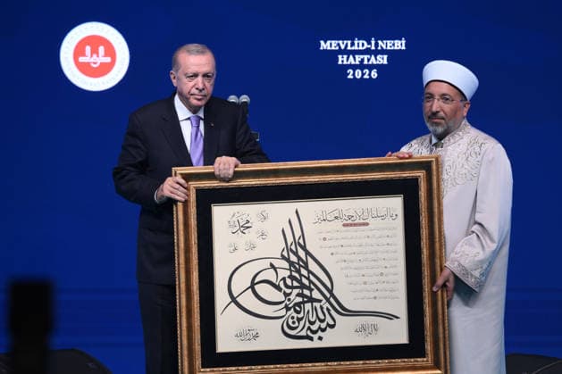 Turkish President Recep Tayyip Erdogan ISTANBUL, TURKIYE - AUGUST 28: Turkish President Recep Tayyip Erdogan attends the Mawlid al-Nabi Week Program at Halic Congress Center in Istanbul, Turkiye on August 28, 2026. President Erdogan received a gift from Turkish President of Religious Affairs, Safi Arpagus. Arif Hudaverdi Yaman Anadolu Istanbul Turkey. Editorial use only. Please get in touch for any other usage.  Copyright: x2026xAnadoluxArifxHudaverdixYamanx