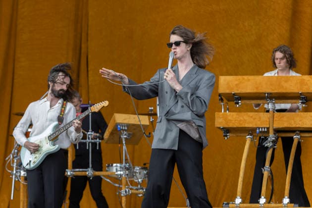 Blossoms perform at Leeds Festival Tom Ogden of british band Blossoms performs at Leeds Festival 2026, Bramham Park, Leeds, 28th August 2026, Credit:Mike Gray MIKE GRAY - B4227 Avalon  Copyright: xMikexGrayx xMIKExGRAYx-xB4227x xAvalonx 1128987538