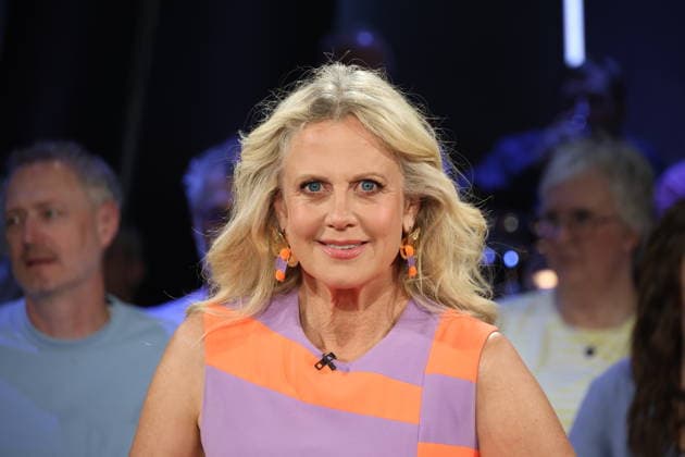 Barbara Schöneberger will host the NDR Talk Show on August 28, 2026, on NDR Television s Channel 3; a photo op will take place before the taping on July 3, 2026, at the Hamburg Lokstedt television studio