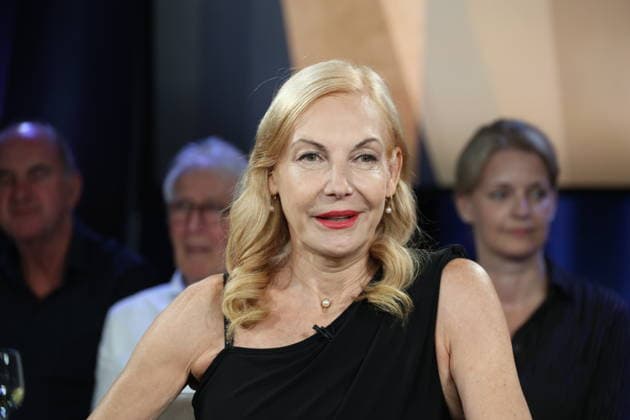 Ute Lemper, singer and actress, guest on the NDR Talk Show on August 28, 2026, on NDR Television’s Channel 3; photo op before the taping on July 3, 2026, at the Hamburg Lokstedt television studio