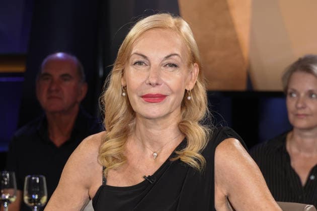Ute Lemper, singer and actress, guest on the NDR Talk Show on August 28, 2026, on NDR Television’s Channel 3; photo op before the taping on July 3, 2026, at the Hamburg Lokstedt television studio