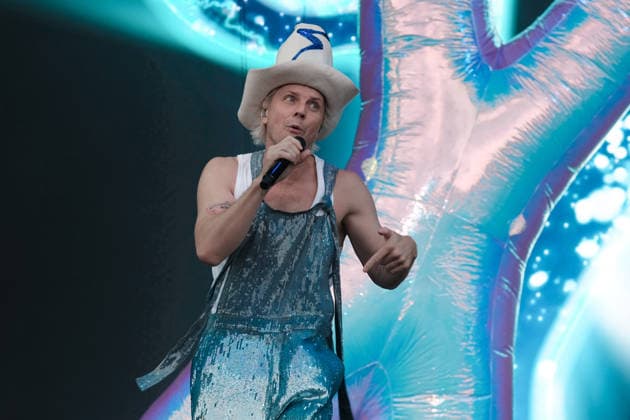August 28, 2026, Southsea, Hampshire, United Kingdom: Jake Shears, lead singer with American pop rock band Scissor Sisters performing live on stage at Victorious Festival. Southsea United Kingdom - ZUMAs197 20260828_aaa_s197_052 Copyright: xDawnxFletcher-Parkx