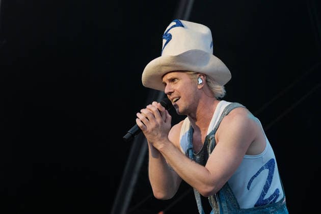 August 28, 2026, Southsea, Hampshire, United Kingdom: Jake Shears, lead singer with American pop rock band Scissor Sisters performing live on stage at Victorious Festival. Southsea United Kingdom - ZUMAs197 20260828_aaa_s197_086 Copyright: xDawnxFletcher-Parkx