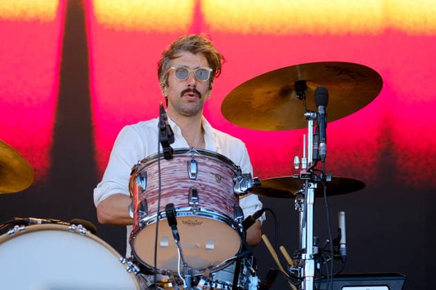 The Vaccines performs live on stage at Victorious Festival in Southsea, UK - French born drummer, Yoann Intonti of Indie rock band, The Vaccines performs live on stage at Victorious Festival, Southsea. The current line up consists of Justin Young, Árni Árnason, Matthew Hitt, Timothy Lanham and Yoann Intonti Southsea United Kingdom Copyright: xDawnxFletcher-Parkx xSOPAxImagesx vengavax (218)