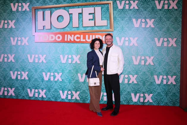 Hotel Todo Incluido Red Carpet Premiere Ricardo Fastlicht and Liz Hop attend the red carpet premiere of the ViX original TV series Hotel Todo Incluido at Antara Polanco on August 27, 2026 in Mexico City, Mexico. (Photo by Yamak Perea Eyepix Group) Copyright: xYamakxPerea xEyepixxGroupx YP_27082026_196533