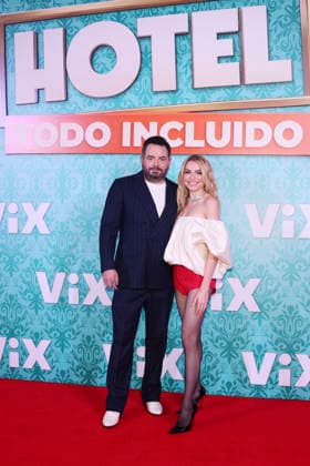 Hotel Todo Incluido Red Carpet Premiere Jose Eduardo Derbez and Sofia Castro attend the red carpet premiere of the ViX original TV series Hotel Todo Incluido at Antara Polanco on August 27, 2026 in Mexico City, Mexico. (Photo by Yamak Perea Eyepix Group) Copyright: xYamakxPerea xEyepixxGroupx YP_27082026_196551
