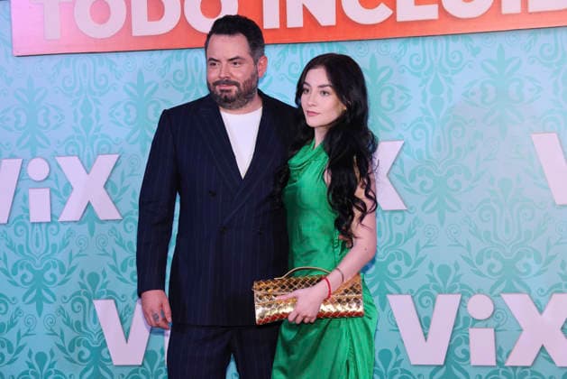 Hotel Todo Incluido Red Carpet Premiere Jose Eduardo Derbez and Paola Dalay attend the red carpet premiere of the ViX original TV series Hotel Todo Incluido at Antara Polanco on August 27, 2026 in Mexico City, Mexico. (Photo by Yamak Perea Eyepix Group) Copyright: xYamakxPerea xEyepixxGroupx YP_27082026_196580