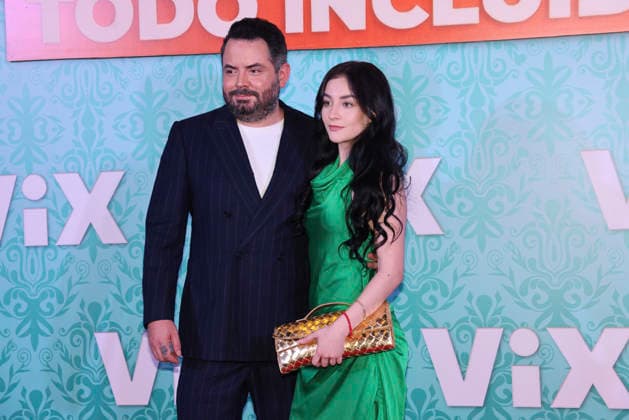 Hotel Todo Incluido Red Carpet Premiere Jose Eduardo Derbez and Paola Dalay attend the red carpet premiere of the ViX original TV series Hotel Todo Incluido at Antara Polanco on August 27, 2026 in Mexico City, Mexico. (Photo by Yamak Perea Eyepix Group) Copyright: xYamakxPerea xEyepixxGroupx YP_27082026_196581
