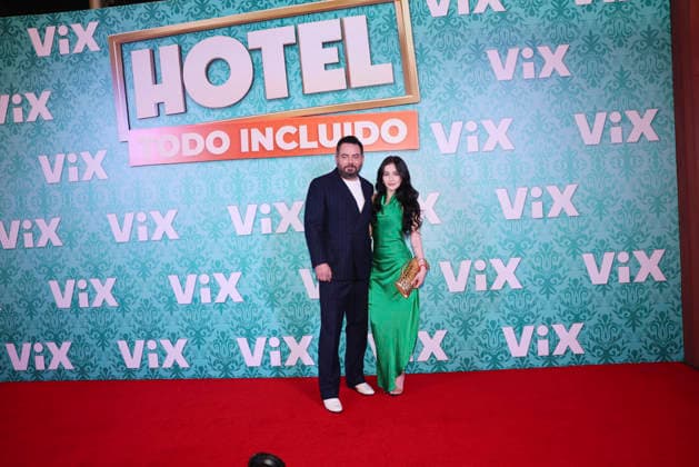 Hotel Todo Incluido Red Carpet Premiere Jose Eduardo Derbez and Paola Dalay attend the red carpet premiere of the ViX original TV series Hotel Todo Incluido at Antara Polanco on August 27, 2026 in Mexico City, Mexico. (Photo by Yamak Perea Eyepix Group) Copyright: xYamakxPerea xEyepixxGroupx YP_27082026_196594
