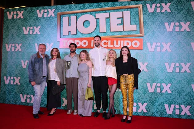 Hotel Todo Incluido Red Carpet Premiere Sofia Castro, JosÃ Alberto Castro, Mimi Morales attend the red carpet premiere of the ViX original TV series Hotel Todo Incluido at Antara Polanco on August 27, 2026 in Mexico City, Mexico. (Photo by Yamak Perea Eyepix Group) Copyright: xYamakxPerea xEyepixxGroupx YP_27082026_196603