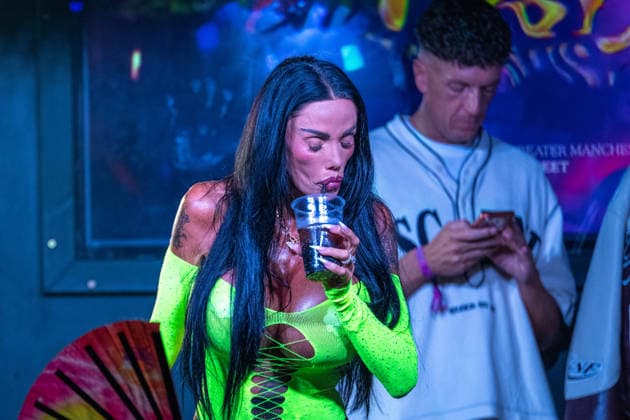 Kate Price at Manchester Village Pride 2026 in Manchester, UK - 28 Aug 2026 Model turned singer, Katie Price commands the stage in a vibrant yellow bodysuit during a provocative performance at Via Manchester on Canal Street for the inaugural Manchester Village Pride 2026. The reality TV icon teased the packed crowd, playing with her hair and striking dramatic poses in the sweltering heat of the venue, pausing occasionally for drags from her vape and sips of her drink. Delivering an interactive set, Price invited excited members of the audience onto the stage to sing along with her, leaving several fans visibly emotional as they shared the microphone with the star. Manchester United Kingdom Copyright: xGaryxRobertsx xSOPAxImagesx GROBERTS-36