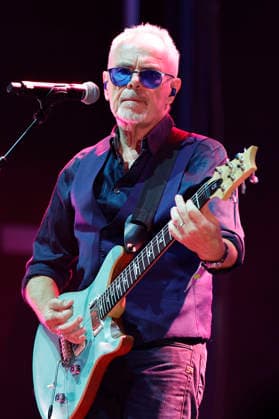 Nik Kershaw performing live at a concert at the 2026 Waltroper Parkfest in Waltrop City Park, August 28, 2026 Foto:xT.xSchröerx xFuturexImagex kershaw_6823