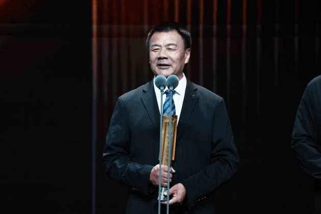 SHANGHAI, CHINA - AUGUST 28: Wang Jibing, known as the delivery poet , delivers an acceptance speech during the Lu Xun Literature Prize award ceremony on August 28, 2026 in Shanghai, China. The event marks the first time the awards have been presented in Shanghai, coinciding with the 90th anniversary of the death of writer Lu Xun. The Lu Xun Literature Prize, one of China s highest national literary honors, is awarded every four years across seven categories including fiction, poetry, and literary translation.  Copyright: xChinaxNewsxServicex 111662745862