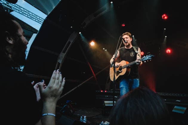 Frank Turner live in Rubigen, Switzerland Rubigen, Switzerland. 28th, August 2026. The English singer, songwriter and musician Frank Turner performs a live concert at Muhle Hunziken in Rubigen. Switzerland, Rubigen  Copyright: xGonzalesxPhoto TilmanxJentzschx