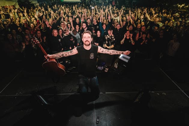 Frank Turner live in Rubigen, Switzerland Rubigen, Switzerland. 28th, August 2026. The English singer, songwriter and musician Frank Turner performs a live concert at Muhle Hunziken in Rubigen. Switzerland, Rubigen  Copyright: xGonzalesxPhoto TilmanxJentzschx
