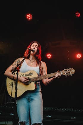 Katacombs live in Rubigen, Switzerland Rubigen, Switzerland. 28th, August 2026. Singer, songwriter and musician Katacombs performs a live concert at Muhle Hunziken in Rubigen. Switzerland, Rubigen  Copyright: xGonzalesxPhoto TilmanxJentzschx