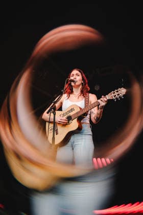 Katacombs live in Rubigen, Switzerland Rubigen, Switzerland. 28th, August 2026. Singer, songwriter and musician Katacombs performs a live concert at Muhle Hunziken in Rubigen. Switzerland, Rubigen  Copyright: xGonzalesxPhoto TilmanxJentzschx