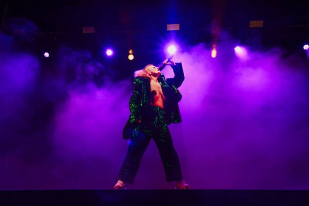 Peaches on the third day of the 23rd edition of Rock en Seine at the Domaine National de Saint-Cloud, France, on August 28, 2026. Alexandre Fumeron, Bestimage. Day Three of the Rock en Seine music festival on August 28, 2026, in Paris, France. Saint-Cloud, France  Copyright: xAlexandrexFumeronx xBestimagexAlexandrexFumeronx xBestimagex