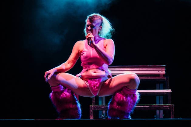Peaches on the third day of the 23rd edition of Rock en Seine at the Domaine National de Saint-Cloud, France, on August 28, 2026. Alexandre Fumeron, Bestimage. Day Three of the Rock en Seine music festival on August 28, 2026, in Paris, France. Saint-Cloud, France  Copyright: xAlexandrexFumeronx xBestimagexAlexandrexFumeronx xBestimagex