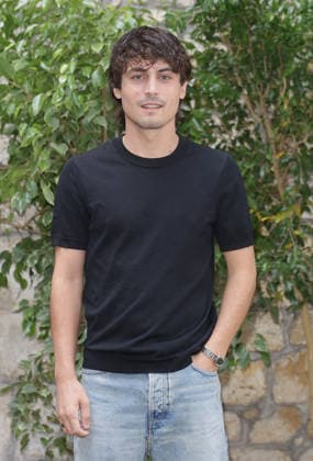 Julien de Saint Jean at a photocall during the 19th Angoulême French-Language Film Festival on August 29, 2026 Coadic Guirec Bestimage Julien de Saint Jean during the 19th Angoulême French-Language Film Festival on August 29, 2026 in Angoulême, France  Copyright: xCOADICxGUIRECx xBESTIMAGExCOADICxGUIRECx xBESTIMAGEx