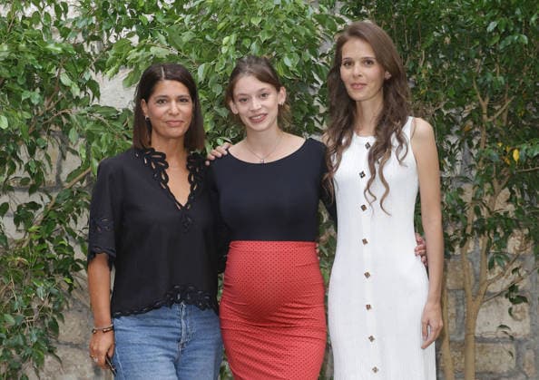 Carole Lambert, Mara Taquin (who is pregnant), and Marion Le Coroller at the Sanguine photocall during the 19th Angoulême French-Language Film Festival, France, on August 29, 2026. Coadic Guirec Bestimage Sanguine photocall during Day Five of the 19th Angoulême French-Language Film Festival on August 29, 2026, in Angoulême, France  Copyright: xCOADICxGUIRECx xBESTIMAGExCOADICxGUIRECx xBESTIMAGEx