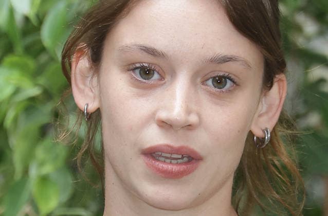Mara Taquin, who is pregnant, at the Sanguine photocall during the 19th Angoulême Francophone Film Festival, France, on August 29, 2026 Coadic Guirec Bestimage Sanguine photocall during Day Five of the 19th Angoulême French-Language Film Festival on August 29, 2026 in Angoulême, France  Copyright: xCOADICxGUIRECx xBESTIMAGExCOADICxGUIRECx xBESTIMAGEx