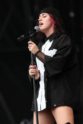 Beth McCarthy performs at Leeds Festival Beth McCarthy performs at Leeds Festival 2026, Bramham Park, Leeds, 29th August 2026, Credit:Mike Gray MIKE GRAY - B4227 Avalon  Copyright: xMikexGrayx xMIKExGRAYx-xB4227x xAvalonx 1129083268