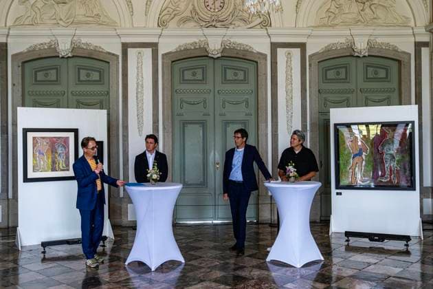 The Art of Johnny Depp Exhibition at Benrath Palace ** FOR EDITORIAL USE ONLY ** EDITORIAL USE ONLY ** p Journalists and exhibitors are at Benrath Palace in Düsseldorf on August 29, 2026. An exhibition titled The Art of Johnny Depp, featuring works by actor Johnny Depp, opens in Düsseldorf. Photo: Arnulf Copyright: ArnulfxStoffel doc87de5zdiz8n44txc9jg ,EDITORIAL USE ONLY Copyright: ArnulfxStoffel
