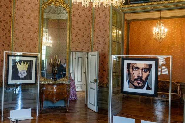 The Art of Johnny Depp Exhibition at Benrath Palace ** FOR EDITORIAL USE ONLY ** EDITORIAL USE ONLY ** p Journalists and exhibitors are at Benrath Palace in Düsseldorf on August 29, 2026. An exhibition titled The Art of Johnny Depp, featuring works by actor Johnny Depp, opens in Düsseldorf. Photo: Arnulf Copyright: ArnulfxStoffel doc87de6tsormc10mzr9om2 ,EDITORIAL USE ONLY Copyright: ArnulfxStoffel