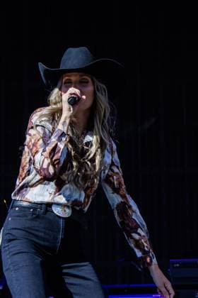 August 28, 2026, Edmonton, Alberta, Canada: Canadian Country Music Artist Kalsey Kulyk performs at Boots and Hearts West Country Music Festival..Kalsey Kulyk became the first artist to perform on the main stage at Boots and Hearts West in Edmonton Edmonton Canada - ZUMAs197 20260828_aaa_s197_336 Copyright: xRonxPalmerx