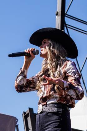 August 28, 2026, Edmonton, Alberta, Canada: Canadian Country Music Artist Kalsey Kulyk performs at Boots and Hearts West Country Music Festival..Kalsey Kulyk became the first artist to perform on the main stage at Boots and Hearts West in Edmonton Edmonton Canada - ZUMAs197 20260828_aaa_s197_338 Copyright: xRonxPalmerx