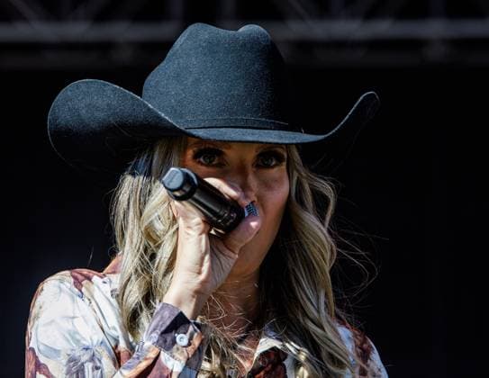 August 28, 2026, Edmonton, Alberta, Canada: Canadian Country Music Artist Kalsey Kulyk performs at Boots and Hearts West Country Music Festival..Kalsey Kulyk became the first artist to perform on the main stage at Boots and Hearts West in Edmonton Edmonton Canada - ZUMAs197 20260828_aaa_s197_353 Copyright: xRonxPalmerx