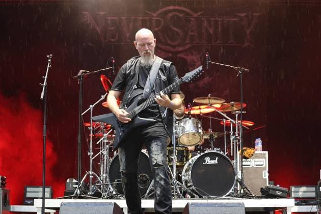 Saturday, August 29, 2026 SYLS Festival at the Burgtheater in Dinslaken with Neversanity guitarist. Photo by Sabine Stein, FUNKE Photo Services ** FOR EDITORIAL USE ONLY ** EDITORIAL USE ONLY ** p Saturday, August 29, 2026 SYLS Festival at the Burgtheater in Dinslaken featuring Neversanity’s guitarist. Photo by Sabine Stein, FUNKE Photo Services p Colorful Dinslaken. Copyright Sa Copyright: SabinexStein doc87dgqf15i1l6yyn8ohd ,EDITORIAL USE ONLY Copyright: SabinexStein