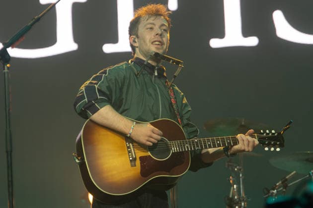 Kingfishr perform at Reading Festival 2026 Saturday - Little John s Farm, Reading, UK Lead singer Eddie Keogh of Irish indie folk band Kingfishr performs on The Gallery Stage at Reading Festival 2026, Little John s Farm, Reading, England, UK on Saturday 29 August 2026., Credit:Justin Ng Avalon UK, England, Reading, Little John s Farm  Copyright: xJustinxNgx xAvalonx 1129177047