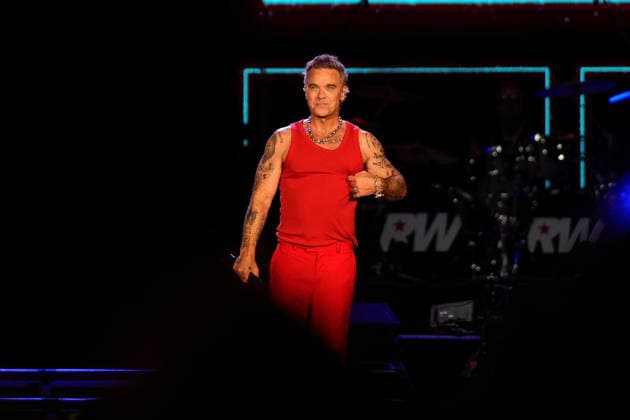 MEO KALORAMA 2026 Robbie Williams performing at Palco Meo on first day of MEO Kalorama, at Parque da Bela Vista, in Lisbon, Portugal, this Friday 28. (Photo: Bruno de Carvalho Brazil Photo Press) Lisboa Parque da Bela Vista Lisboa Portugal Copyright: xBrunoxdexCarvalhox