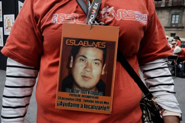 August 29, 2026, Mexico City, Cdmx, Mexico: A group of 140 relatives of victims of enforced disappearanceÃ¢â‚¬including parents, aunts and uncles, children, grandchildren, and grandparentsÃ¢â‚¬gathered to protest in Mexico CityÃ¢â‚¬â ¢s ZoÂ³calo, right next to the National Palace. Seventy of them traveled from Monterrey, Nuevo LeoÂ³n; they have been searching for family members abducted by the Zetas cartel during the administration of former President Felipe CalderoÂ³n. Others came from Guanajuato, Guerrero, YucatoÂ¡n, the State of Mexico, Mexico City, MichoacoÂ¡n, Morelos, Oaxaca, San Luis PotosoÂ­, and Tamaulipas. Ahead of the International Day of the Victims of Enforced Disappearance, and as part of activities organized by th - ZUMAp204 20260829_zip_p204_033 Copyright: xJosuexPerezx