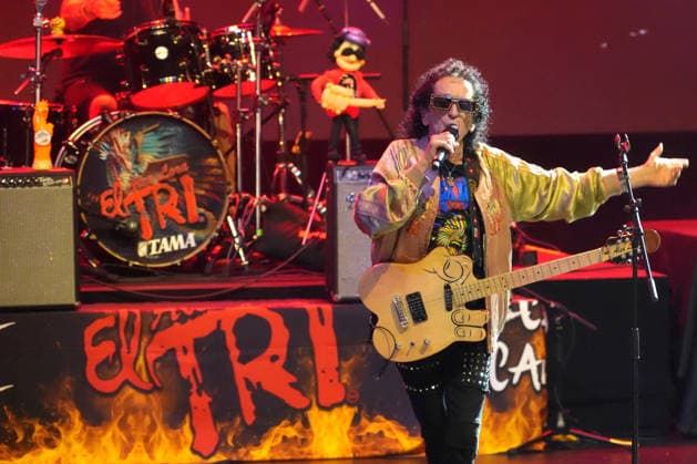 Alex Lora, member of the Mexican band El Tri, performs during a concert of his tour Adicto al Rocanrol at the YouTube Theater in Los Angeles, United States, 29 August 2026. Concert of El Tri in Los Angeles !ACHTUNG: NUR REDAKTIONELLE NUTZUNG!  Copyright: xOmarxAlonsox AME3170 20260830-55021258050_1